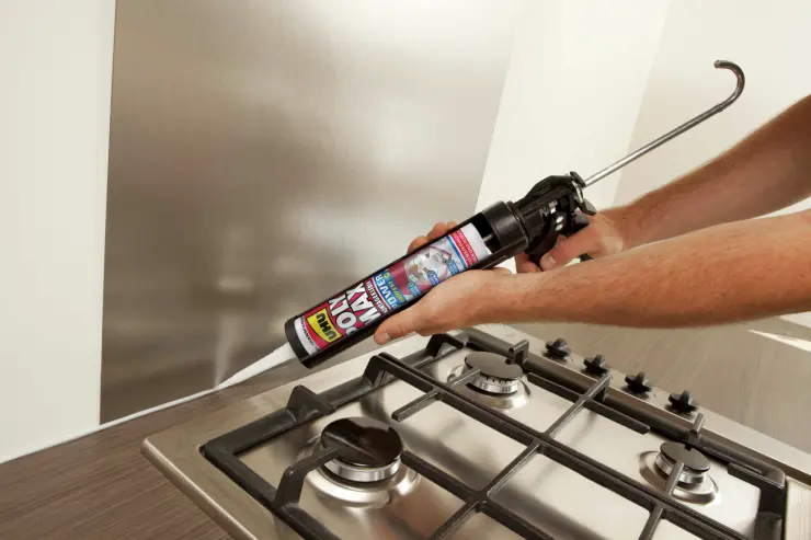 47855-UHU-Polymax-Power-300g-DEFRIT